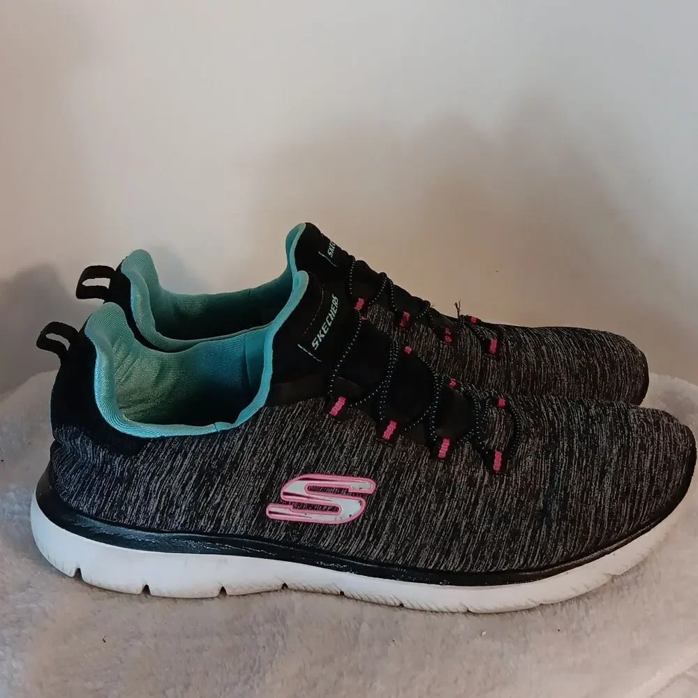 Skechers Summits Quick Getaway Athletic Shoes